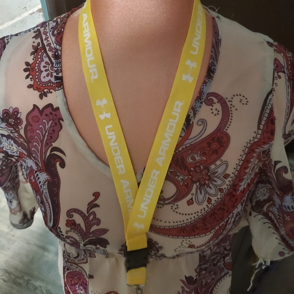 Under armour lanyards 5 colors to choose from nwot - Picture 2 of 5